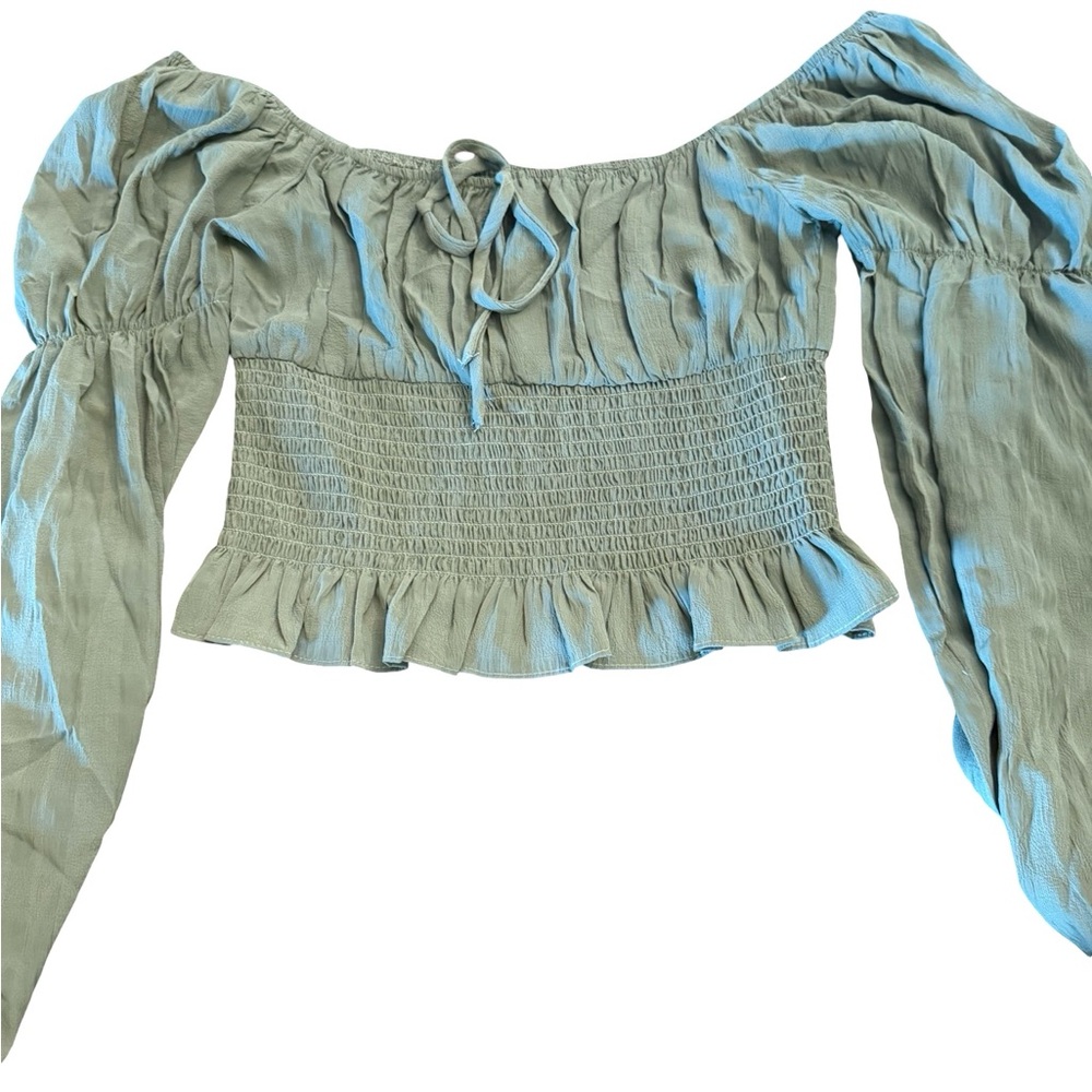 Guess Sage Green Off-Shoulder Blouse Crop Halter Top‎ - NWOT - Medium